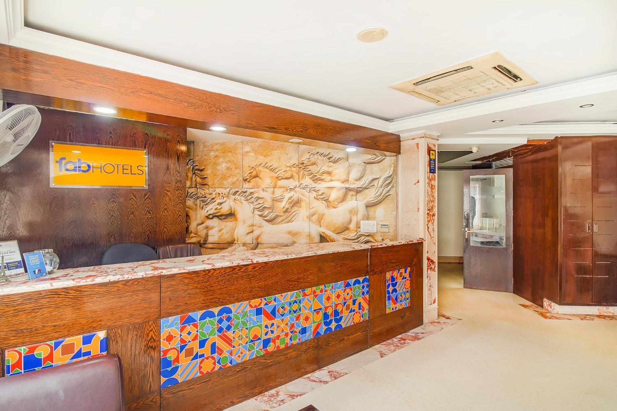 Fabhotel Marble Arch - Nr Karol Bagh Market Delhi  Ngoại thất bức ảnh